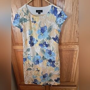 Stunning Perceptions Floral Lace Dress - Blue and Yellow Size 8 Bust 34